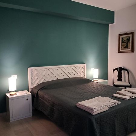 D&P Suites 1 Salemi Экстерьер фото