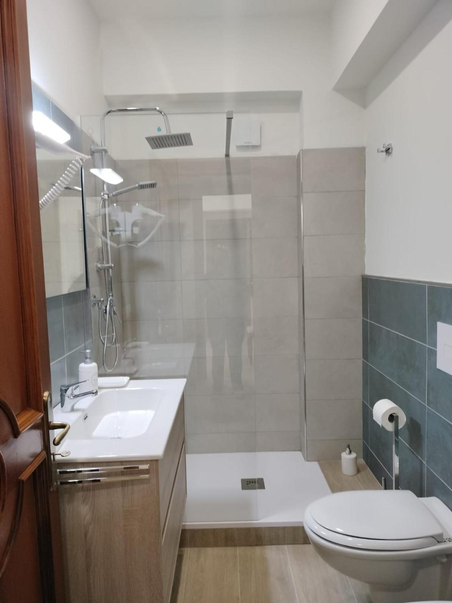 D&P Suites 1 Salemi Экстерьер фото